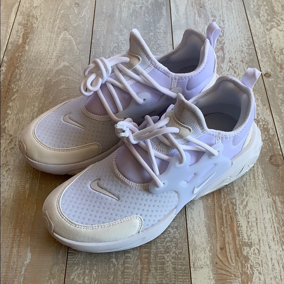 nike react presto white